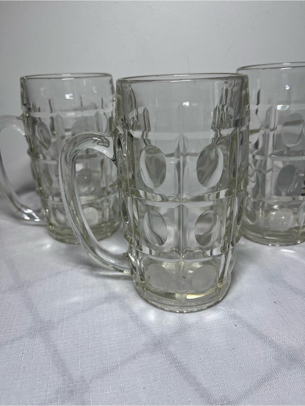 Dominion Glass Clear Thumbprint paneled mugs - set of 3
Vintage
Quality
